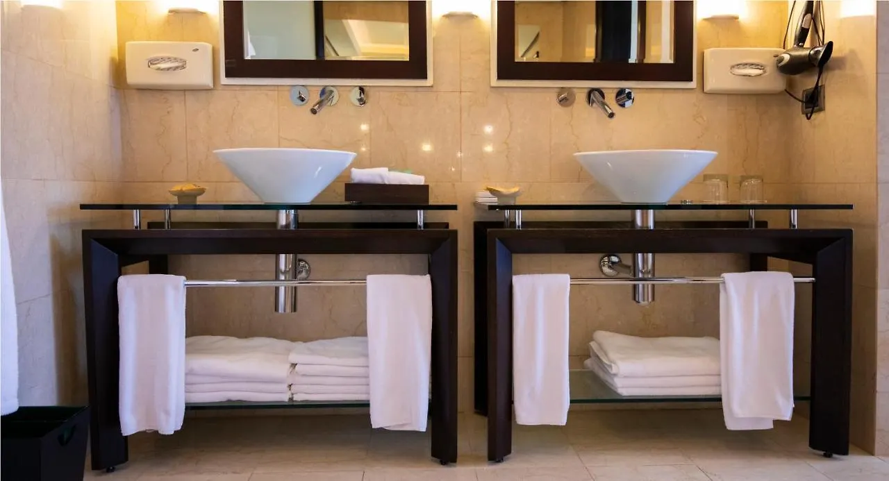 Mak Albania Hotel Tirana 5*,  Albanien