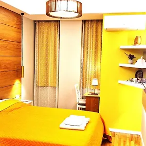 central-comfy-apartment.albaniahotels.org/