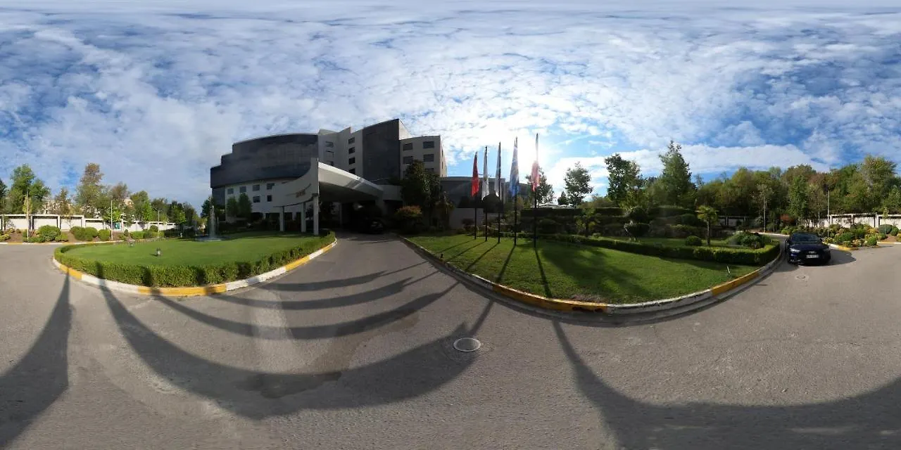 Mak Albania Hotel Τίρανα